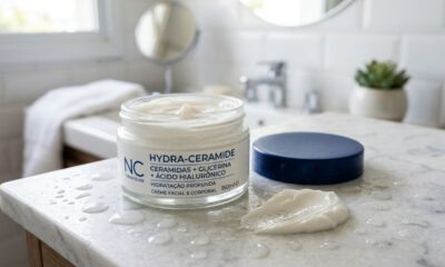 Dermatologistas concordam: se a pele estiver mais seca depois dos 50, não é apenas falta de creme, mas também uma mudança na barreira natural da pele, e “é aconselhável reforçar a hidratação diária”