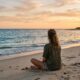 A psicologia diz que pessoas que gostam de ir para a praia podem encontrar no mar uma forma de recuperar o bem-estar e renovar as emoções