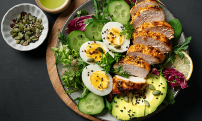 Saladas proteicas para o almoço: 5 receitas saudáveis e ricas em proteínas para aumentar a saciedade