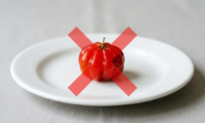 Adeus, pitanga vermelha: essa fruta de cor preta brilhante nasce fácil no quintal, é menos ácida e surpreende pelo sabor extremamente doce