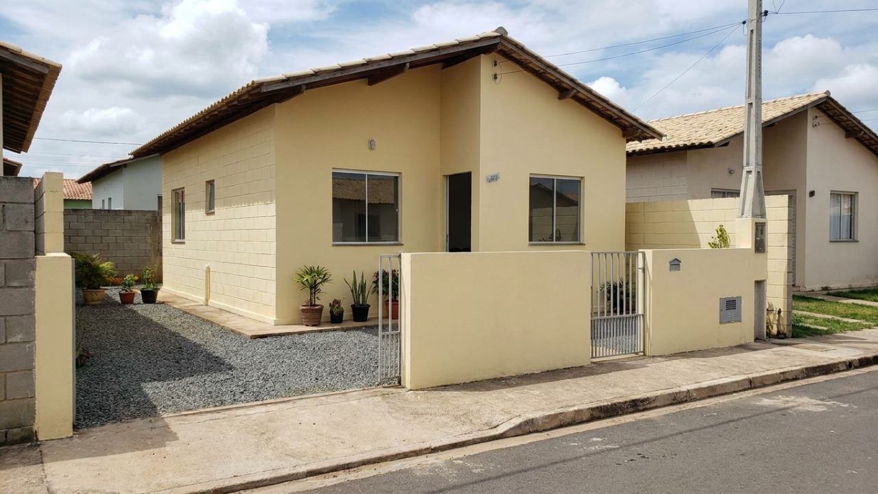 Quanto custa construir uma casa de 50 m² num terreno já quitado e alugar por R$ 1.200 desde o primeiro mês