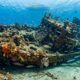 Em 1973, um mergulhador começou a afundar barcos velhos para criar abrigo no fundo do mar e, décadas depois, mais de 30 embarcações formavam um recife artificial cheio de vida