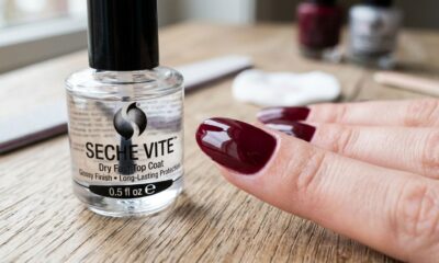 6 esmaltes para quem está cansada de fazer as unhas e ver a cor descascar antes do fim da semana