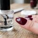 6 esmaltes para quem está cansada de fazer as unhas e ver a cor descascar antes do fim da semana