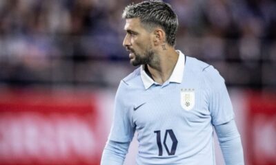 Arrascaeta e Valencia são acionados em amistosos; Varela fica no banco de reservas