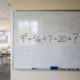 Parece conta de criança, mas muita gente erra: 9² − 56 ÷ 7 − 20