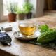 Chá de melão-de-são-caetano: para que serve, como fazer em casa e por que a infusão é conhecida popularmente como aliada no controle da glicose