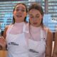 Bruna Biancardi de avental "BRU na COZINHA" e Carol Dantas em vídeo de culinária