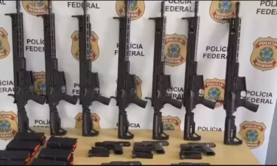 PF apreende fuzis enviados por transportadora em operação contra fraude de armas