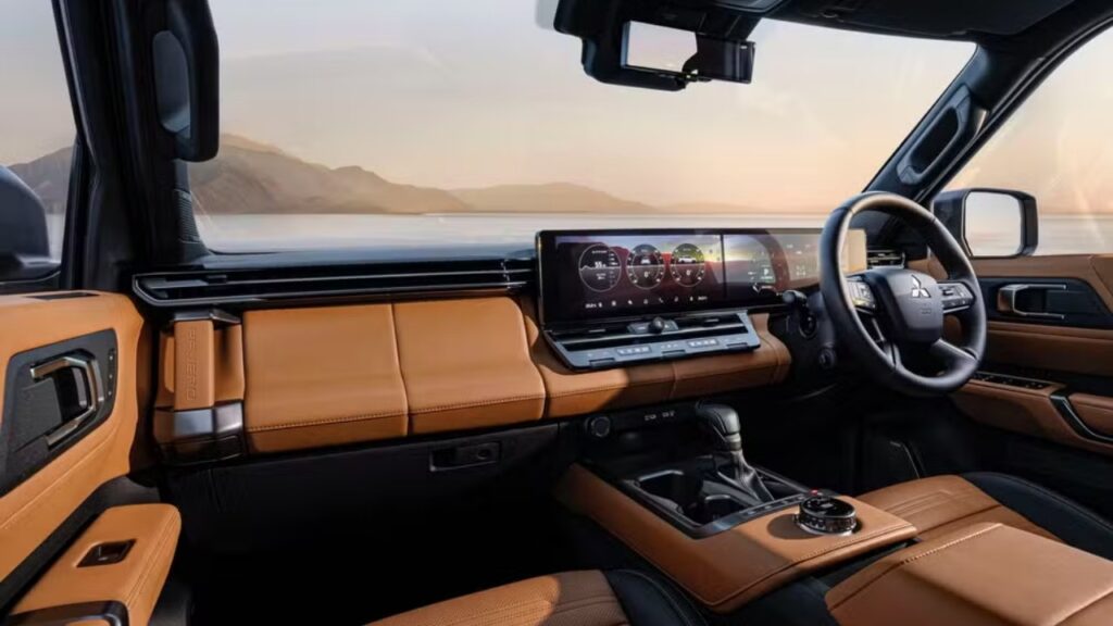 SUV lendário da Mitsubishi volta após cinco anos com chassi da Triton, visual retrô inspirado em 1982, e tecnologia 4x4 evoluída