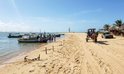 A vila de pescadores no Rio Grande do Norte onde carros não entram, o acesso é só de barco e charretes cruzam ruas de areia