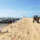 A vila de pescadores no Rio Grande do Norte onde carros não entram, o acesso é só de barco e charretes cruzam ruas de areia