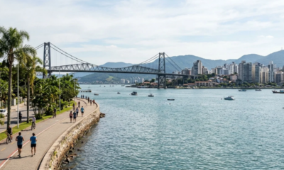 A capital que reúne mais de 100 praias, IDH elevado e bons indicadores para quem deseja morar perto do mar