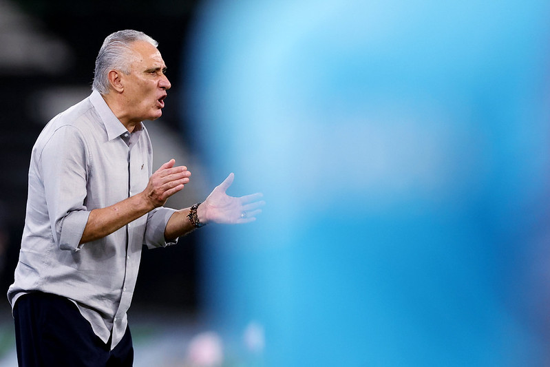 Tite pode pegar mais jogos de suspensão no Botafogo após denúncia do STJD