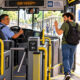 Um obrigado ao motorista ao descer mostra atenção a quem costuma passar despercebido no transporte público