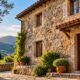 Uma casa construída com paredes de pedra atravessa décadas sem perder suas características originais, e os detalhes da técnica tradicional explicam por que essas estruturas chamam tanta atenção