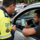 Motorista apresenta CNH digital durante blitz, agente recusa print da tela e ele descobre que a versão eletrônica só tem validade quando exibida pelo aplicativo oficial