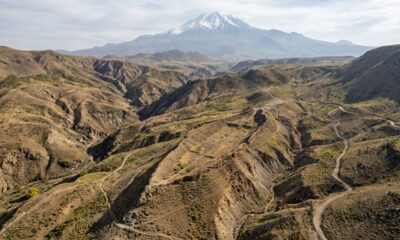 Após 4.300 anos, montanha de 150 metros com aparência de embarcação é mapeada por pesquisadores e reacende debate sobre o possível paradeiro da Arca de Noé