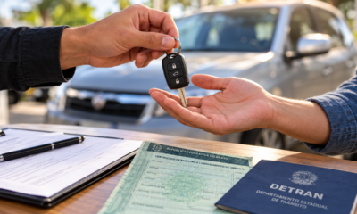 Carro vendido continua registrado no nome do antigo proprietário e uma regra do Código de Trânsito Brasileiro explica o que pode acontecer quando a transferência não é feita dentro do prazo