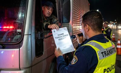 Motorista com carteira C roda com exame toxicológico vencido por meses, é parado em blitz e recebe multa gravíssima de R$ 1.467 reais