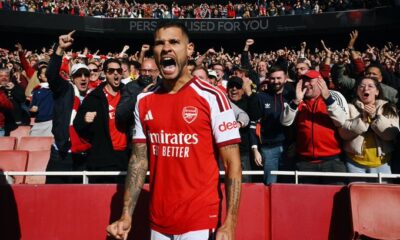 Arsenal vira com golaço de Bruno Guimarães e pressiona Manchester City