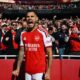 Arsenal vira com golaço de Bruno Guimarães e pressiona Manchester City