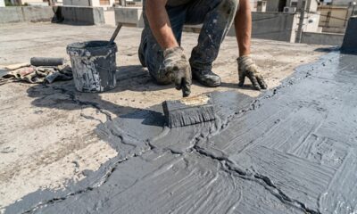 Pedreiro ensina o truque com impermeabilizante caseiro de R$ 30 para estancar goteiras na laje sem precisar quebrar nem refazer o piso da casa