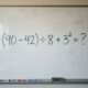 Quem estudou matemática nos anos 80 consegue resolver (90 − 42) ÷ 8 + 3² sem recorrer à calculadora?