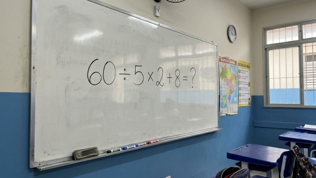 Só os mais atentos resolvem 60 ÷ 5 × 2 + 8 de cabeça, sem calculadora e sem se confundir
