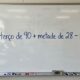Um terço de 90 + metade de 28 − 5² parece fácil, mas exige três habilidades que aprendemos na escola