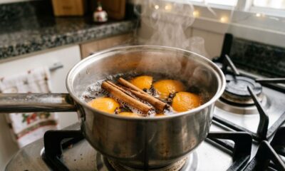 Cozinheiras concordam: para a casa cheirar a Natal, basta ferver casca de laranja, canela e cravo por 10 minutos