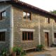 Mais de 1 tonelada de garrafas plásticas vira casa de 158 m²: casal conclui construção em 3 meses para oferecer um lar adaptado ao filho com deficiência