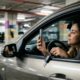 Segundo a psicologia, pessoas que tiram fotos da vaga onde estacionaram não estão necessariamente sendo esquecidas, mas podem estar transferindo informações para o celular e liberando espaço na memória