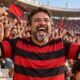 O volume da voz acompanha emoções intensas, tanto positivas quanto negativas, e não indica agressividade por si só