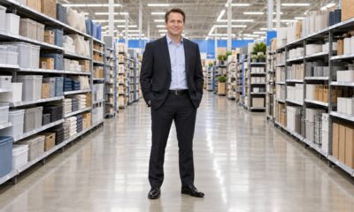 Doug McMillon começou no depósito aos 17 anos e assumiu o comando do Walmart três décadas depois