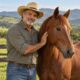 Maurício Mattar, de 62 anos, divide a rotina entre as novelas e a criação de cavalos de raça em Minas Gerais