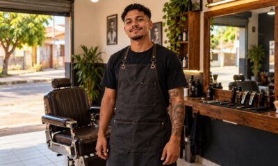 Curso curto, prática na cadeira e formalização levam jovens a abrir a própria barbearia