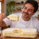 O cream cheese deixa o gelado de abacaxi com coco mais firme, com corte limpo e menos enjoativo