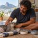 Quem acolhe um gato de rua e cuida dele com regularidade pode ter mais força na disputa pela guarda do que um antigo tutor ausente