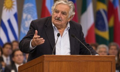Na Rio+20, em 2012, Mujica disse que pobre é quem precisa infinitamente de muito e deseja cada vez mais