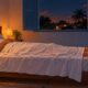Pés para fora do lençol ajudam o corpo a liberar calor e a se preparar para dormir nas noites quentes