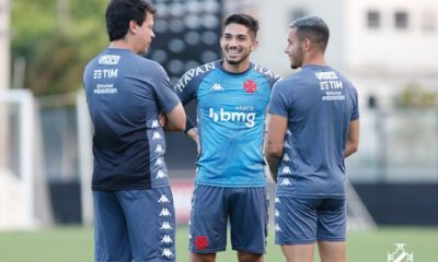 Fernando Diniz conversa com Andrey e Bruno Gomes