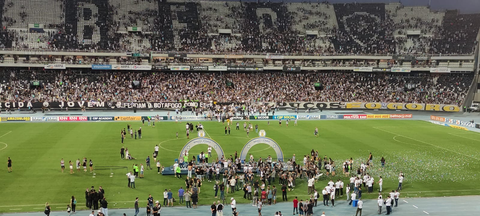 Festa do Botafogo, campeão da Série B