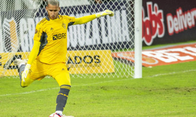 Gabriel Batista em ação pelo Flamengo