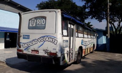 Imagem de um ônibus Sacolão Volante