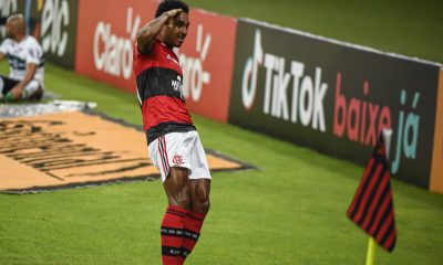 Vitinho vive sua melhor fase com a camisa do Flamengo
