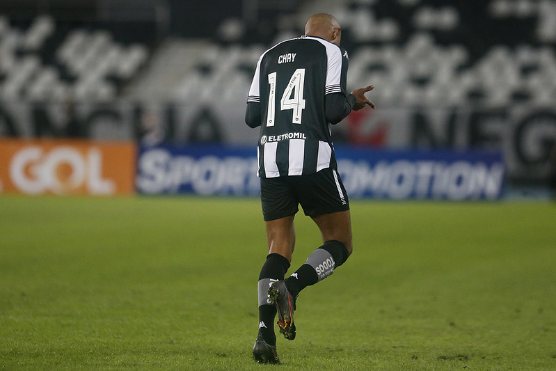 Chay desfalcará o Botafogo
