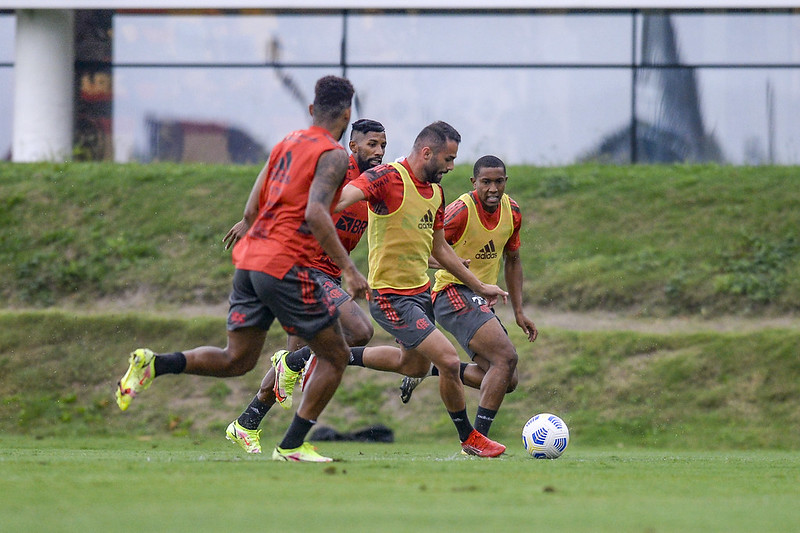 Thiago Maia em treino do Flamengo
