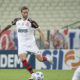 Léo Pereira em campo pelo Flamengo