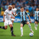 Grêmio vence o Atlético-MG por 4 a 3, mas acaba rebaixado à Série B do Campeonato Brasileiro